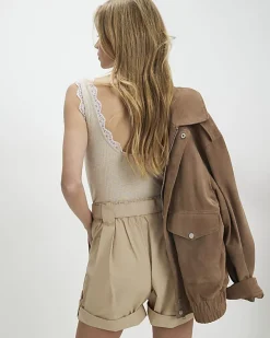 Beige Guernsey Belt Detail Short