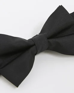 Black Bow Tie