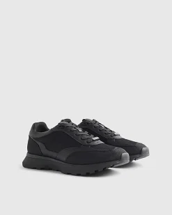 Black Runner Trainers