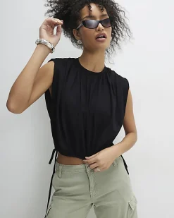 Black Short Sleeve Bubble Hem T-Shirt