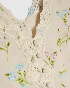 Cream Floral Short Sleeve Lace Trim Top