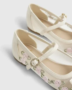 Girls Cream Rose Bud Pumps