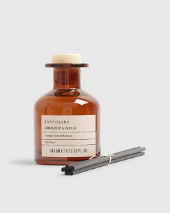 Sandalwood And Vanilla Reed Diffuser 140ml