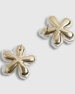 White Faux Pearl Flower Stud Earrings